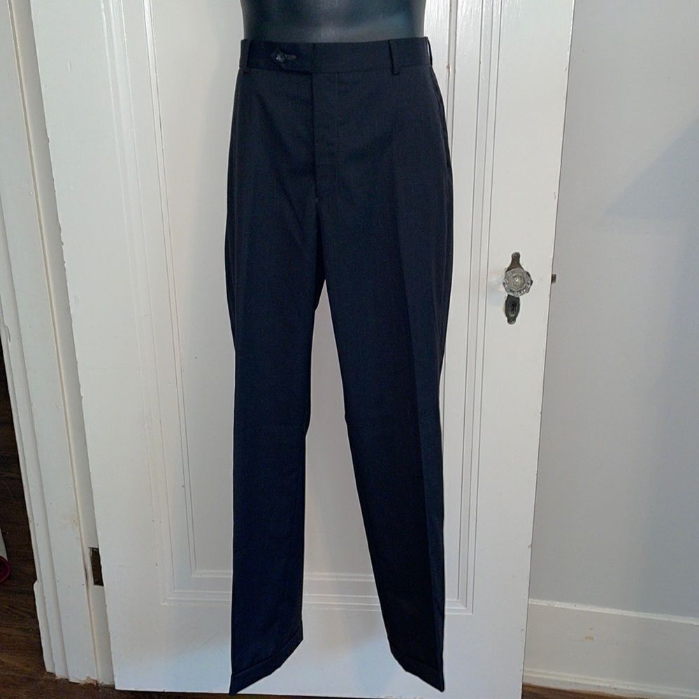 Profilo black wool flat‎ front cuff hem pants
